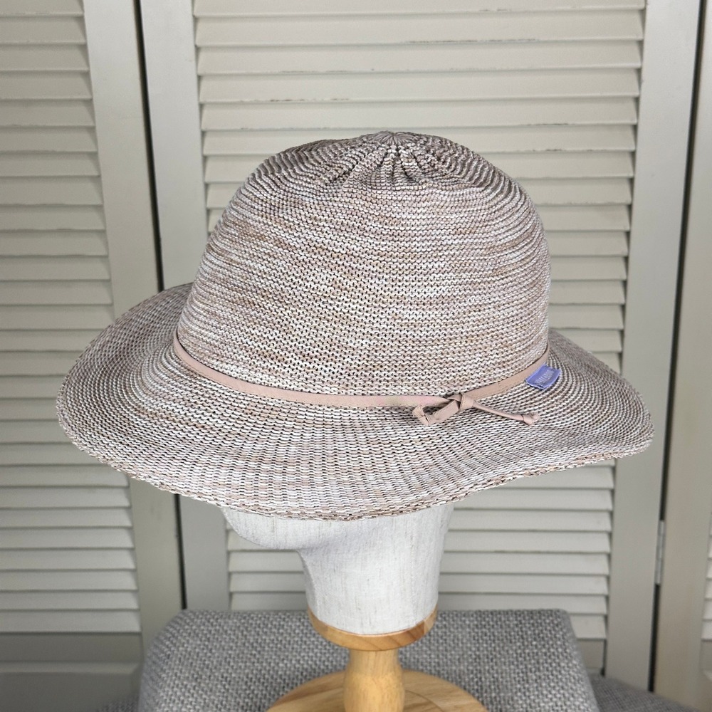 Wallaroo Modernist Luxe Tan Victoria Fedora Packable UPF 50 Sun Hat